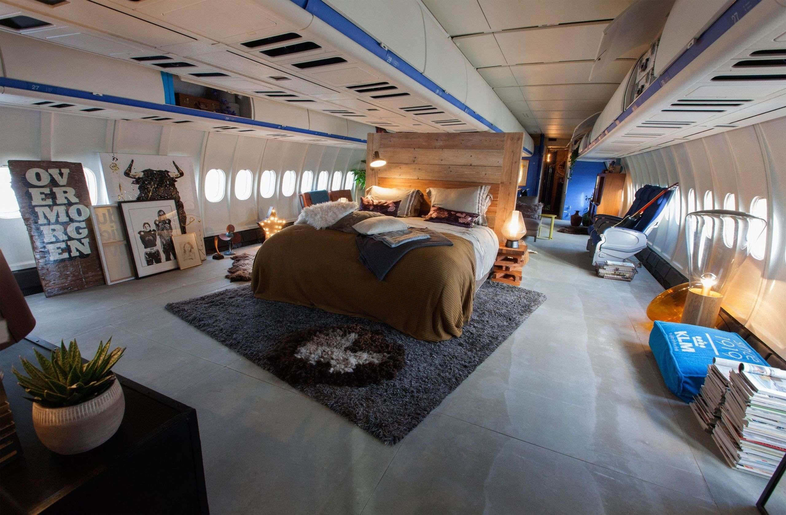 airbnb-klm-amsterdam1