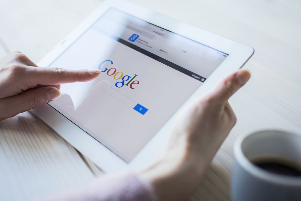 Google favicon – Manifesto